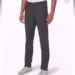 Men’s Lululemon athletica pant